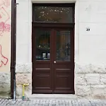 Choco & Hostel