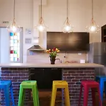 Hostel Choco &